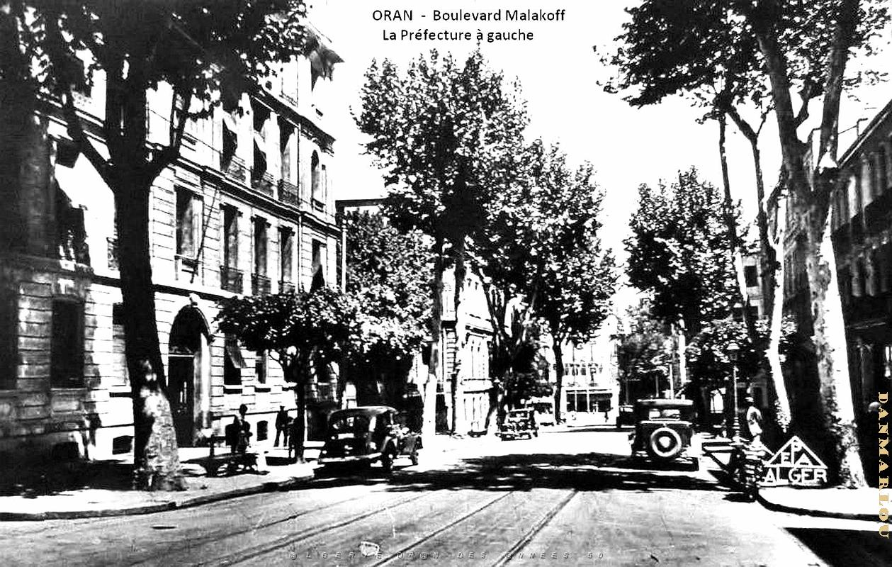 Oran - Boulevard Malakoff - La Prefecture.jpg